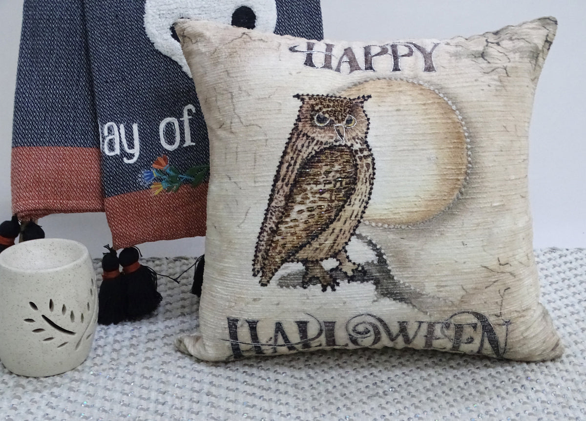 Halloween Decorative Throw Pillow