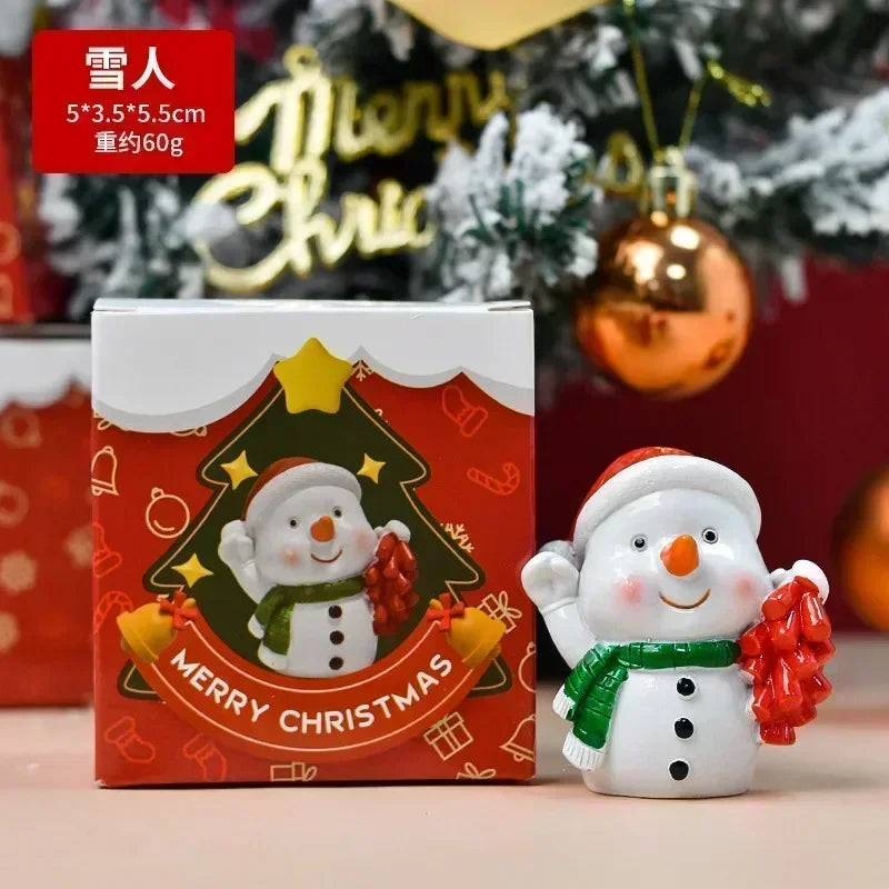 Christmas Resin Animal Figurine Ornament — Cute Holiday Desktop Decor