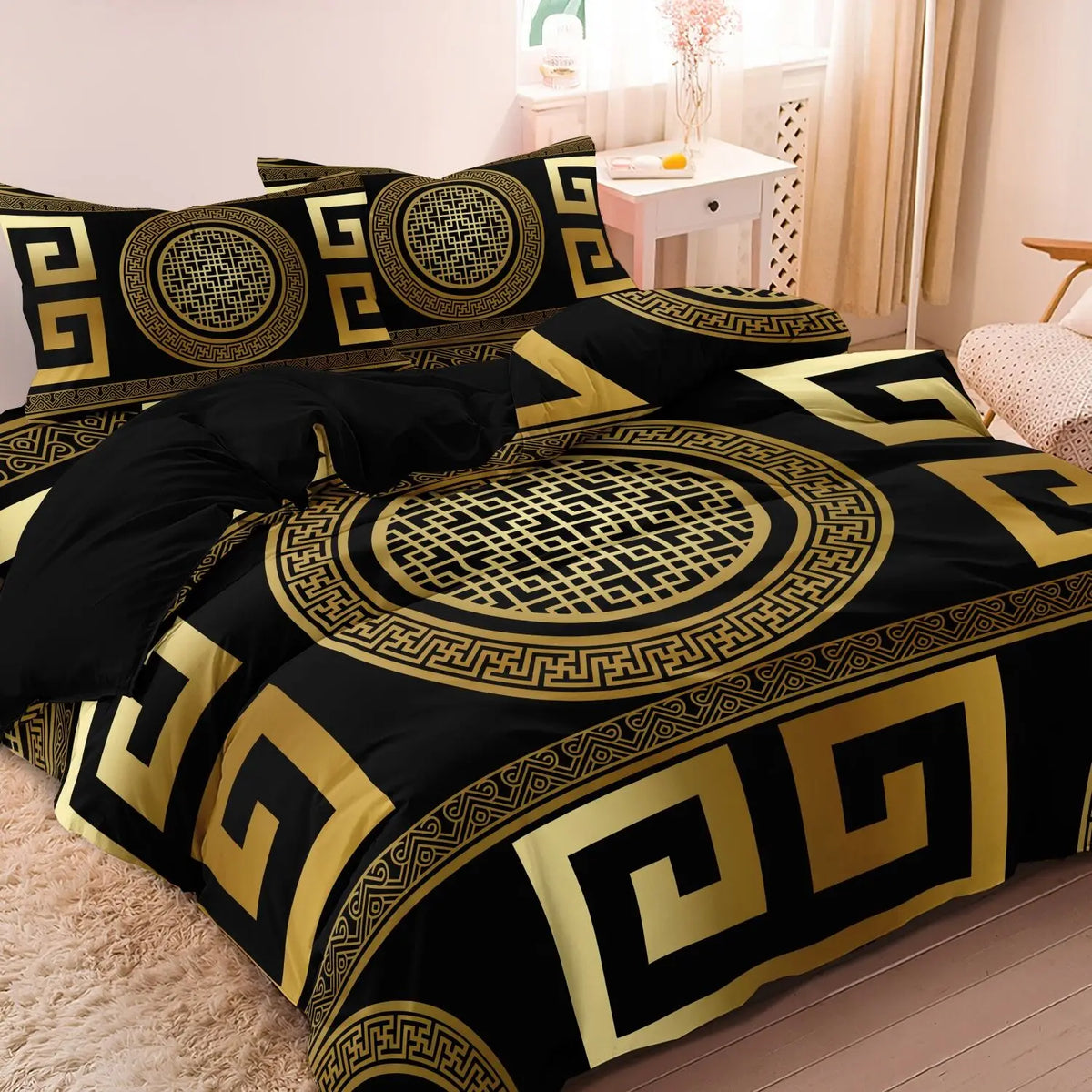 Luxury Baroque Geometric Duvet Cover Set (3-Piece)